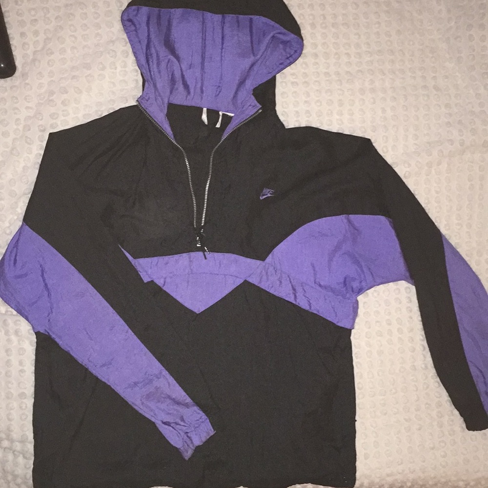 Vintage NIKE Windbreaker